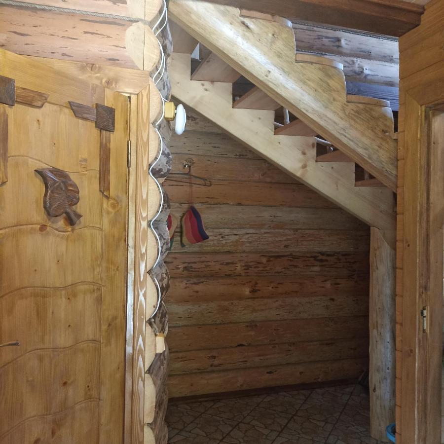 Khatyna U Dolyni Slavske Buitenkant foto